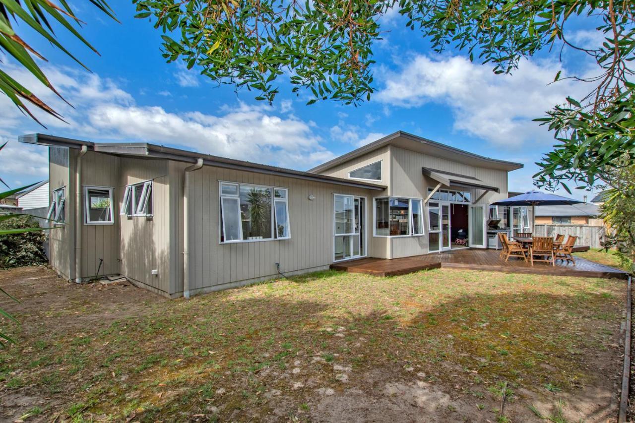 Restful Ruakaka - Ruakaka Holiday Home 외부 사진